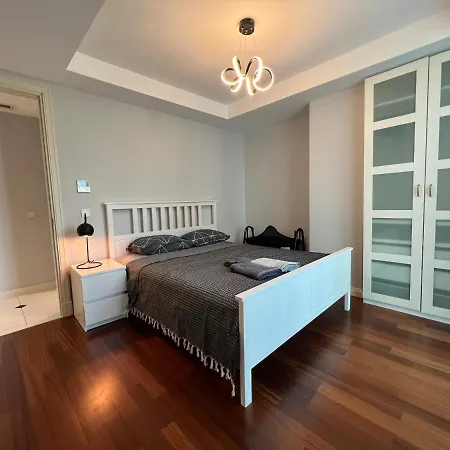 Near Taksim Luxury 1+1 In Beyoglu Appartement